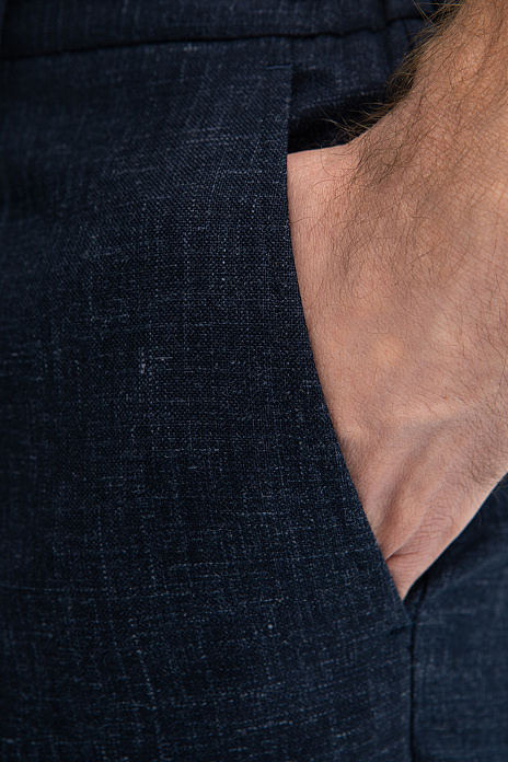 Брюки из шерсти, льна и шелка, цвет Синий темный